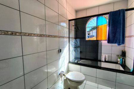 Casa de condomínio à venda com 348m², 5 quartos e 5 vagas2º Pav - Banheiro Social 2