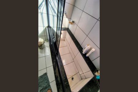 Casa de condomínio à venda com 348m², 5 quartos e 5 vagas2º Pav - Banheiro Social 2