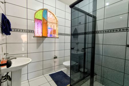 Casa de condomínio à venda com 348m², 5 quartos e 5 vagas1º Pav - Banheiro Social 1
