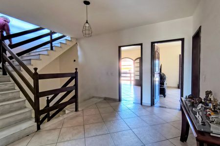 Casa de condomínio à venda com 348m², 5 quartos e 5 vagas2º Pav - Hall