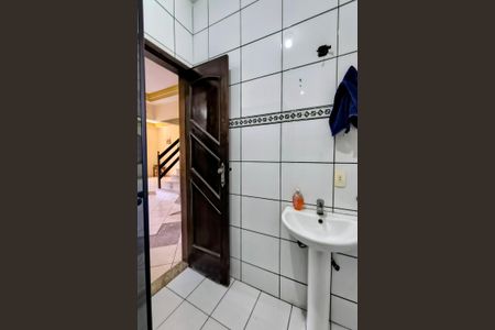 Casa de condomínio à venda com 348m², 5 quartos e 5 vagas1º Pav - Banheiro Social 1