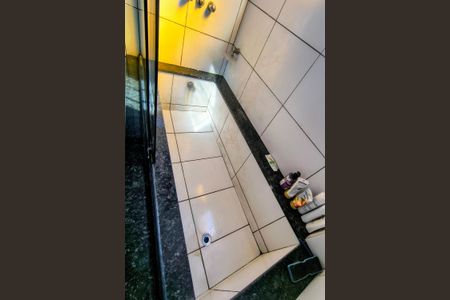 Casa de condomínio à venda com 348m², 5 quartos e 5 vagas2º Pav - Banheiro da Suite 1