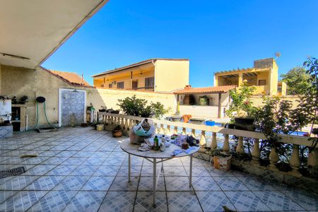 Casa de condomínio à venda com 348m², 5 quartos e 5 vagas1º Pav - Área Externa