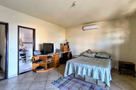 Casa de condomínio à venda com 348m², 5 quartos e 5 vagas2º Pav - Suite 1