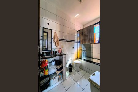 Casa de condomínio à venda com 348m², 5 quartos e 5 vagas2º Pav - Banheiro da Suite 1