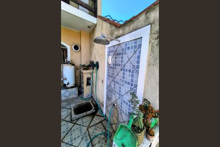 Casa de condomínio à venda com 348m², 5 quartos e 5 vagas1º Pav - Área Externa