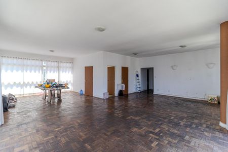 Apartamento para alugar com 342m², 3 quartos e 2 vagasSala