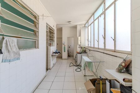 Apartamento para alugar com 342m², 3 quartos e 2 vagasÁrea de Serviço