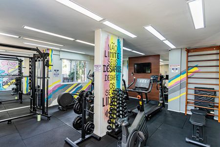 Apartamento para alugar com 44m², 2 quartos e sem vaga Apartamento para alugar com 44m², 2 quartos e sem vagaÁrea comum - Academia