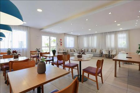 Apartamento para alugar com 44m², 2 quartos e sem vaga Apartamento para alugar com 44m², 2 quartos e sem vagaSalão de Festas