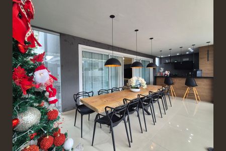 Casa de condomínio à venda com 400m², 4 quartos e 2 vagas Casa de condomínio à venda com 400m², 4 quartos e 2 vagasVaranda gourmet