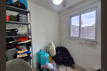 Casa de condomínio à venda com 400m², 4 quartos e 2 vagas Casa de condomínio à venda com 400m², 4 quartos e 2 vagasQuarto de Serviço