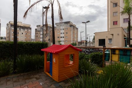 Apartamento para alugar com 32m², 2 quartos e sem vaga Apartamento para alugar com 32m², 2 quartos e sem vagaÁrea Comum - Playground