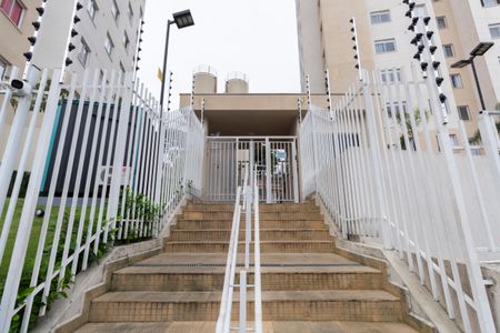 Apartamento para alugar com 32m², 2 quartos e sem vaga Apartamento para alugar com 32m², 2 quartos e sem vagaEntrada