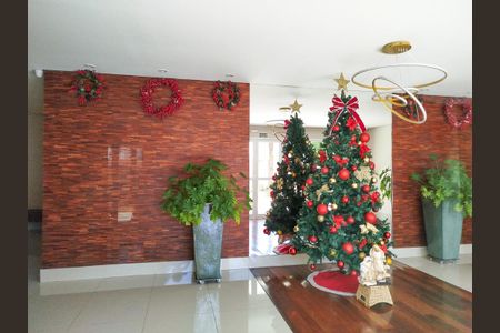 Apartamento à venda com 110m², 2 quartos e 2 vagasHall social