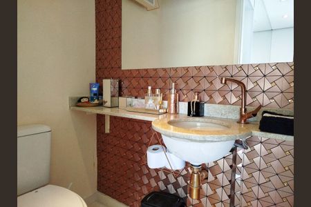 Apartamento à venda com 110m², 2 quartos e 2 vagasLavabo