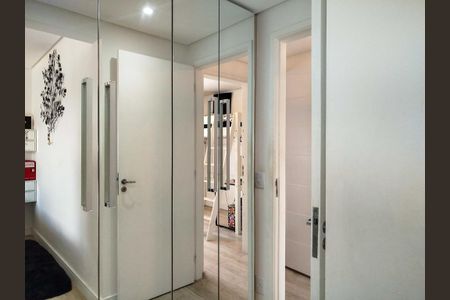 Apartamento à venda com 110m², 2 quartos e 2 vagasCloset da suíte 2