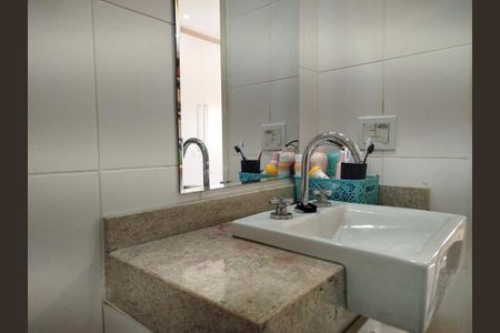 Apartamento à venda com 110m², 2 quartos e 2 vagasBanheiro da Suíte 1