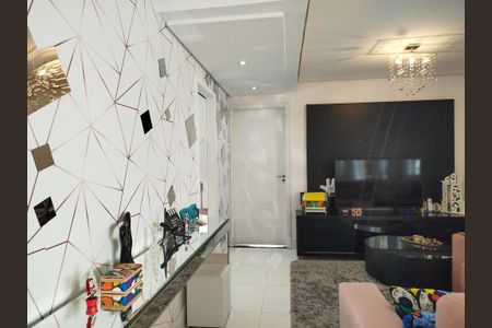 Apartamento à venda com 110m², 2 quartos e 2 vagasSala