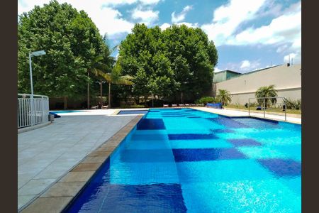 Apartamento à venda com 110m², 2 quartos e 2 vagasÁrea comum - Piscina