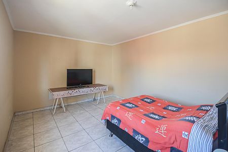 Casa à venda com 284m², 3 quartos e 4 vagas Casa à venda com 284m², 3 quartos e 4 vagasQuarto 2