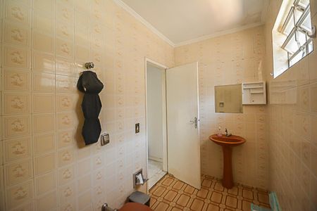 Casa à venda com 284m², 3 quartos e 4 vagas Casa à venda com 284m², 3 quartos e 4 vagasBanheiro da Suíte