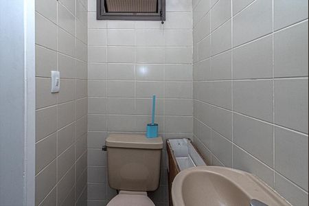 Apartamento à venda com 114m², 3 quartos e 2 vagasbanheiro na área de serviço_3