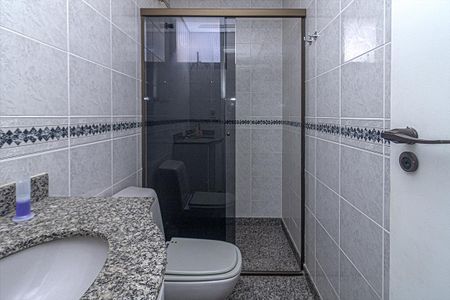 Apartamento à venda com 114m², 3 quartos e 2 vagasbanheiro social_3