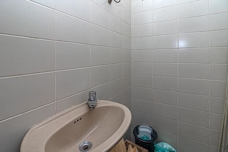 Apartamento à venda com 114m², 3 quartos e 2 vagasbanheiro na área de serviço_4