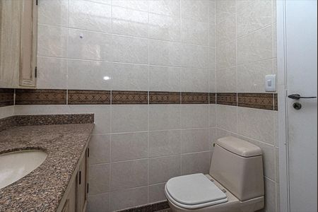 Apartamento à venda com 114m², 3 quartos e 2 vagasbanheiro na suíte_3