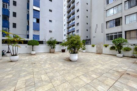 Apartamento à venda com 60m², 2 quartos e 1 vagaÁrea comum