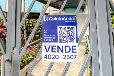 Apartamento à venda com 60m², 2 quartos e 1 vagaPlaquinha