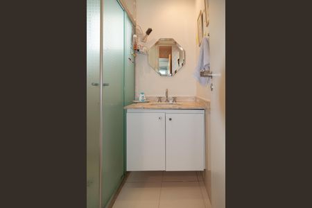 Apartamento à venda com 139m², 3 quartos e 2 vagasBanheiro Quarto 1 - Suíte