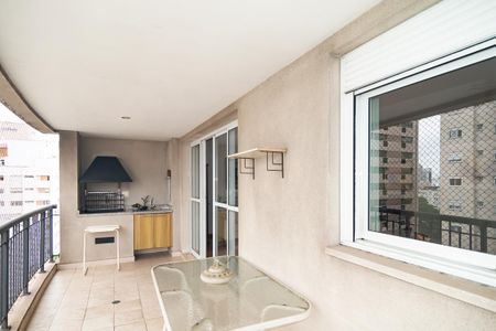 Apartamento à venda com 139m², 3 quartos e 2 vagasVaranda