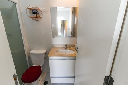 Apartamento para alugar com 67m², 2 quartos e 1 vaga Apartamento para alugar com 67m², 2 quartos e 1 vagaBanheiro da Suíte