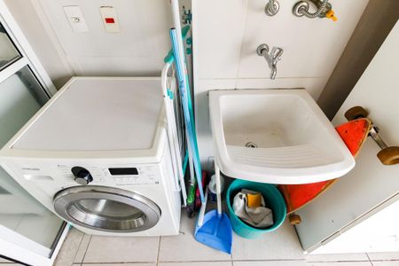 Apartamento para alugar com 67m², 2 quartos e 1 vaga Apartamento para alugar com 67m², 2 quartos e 1 vagaÁrea de Serviço