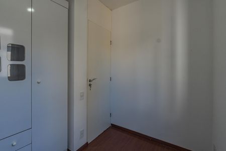 Apartamento à venda com 65m², 3 quartos e 1 vagaQuarto 2