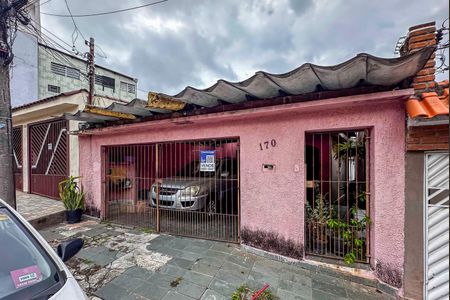 Casa à venda com 2147483650m², 2 quartos e 2 vagas Casa à venda com 2147483650m², 2 quartos e 2 vagasFachada