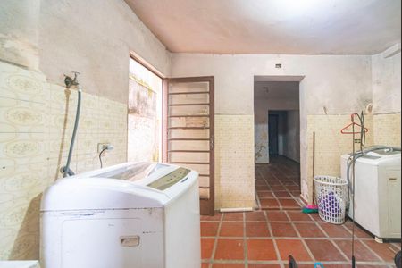 Casa à venda com 2147483650m², 2 quartos e 2 vagas Casa à venda com 2147483650m², 2 quartos e 2 vagasÁrea de Serviço