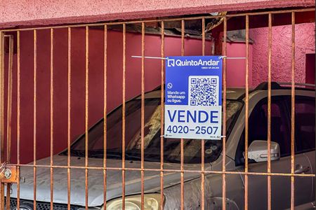 Casa à venda com 2147483650m², 2 quartos e 2 vagas Casa à venda com 2147483650m², 2 quartos e 2 vagasPlaca Instalada na Fachada