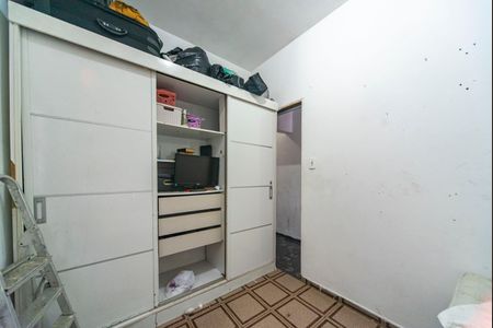 Casa à venda com 2147483650m², 2 quartos e 2 vagas Casa à venda com 2147483650m², 2 quartos e 2 vagasQuarto 2