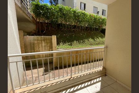 Varanda de apartamento para alugar com 2 quartos, 54m² em Caiapia, Cotia