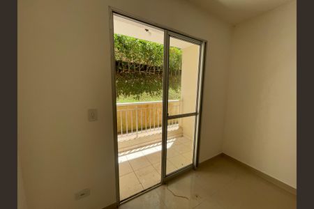 Sala de apartamento para alugar com 2 quartos, 54m² em Caiapia, Cotia