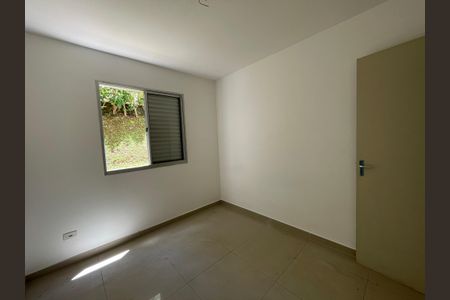 Quarto 01 de apartamento para alugar com 2 quartos, 54m² em Caiapia, Cotia
