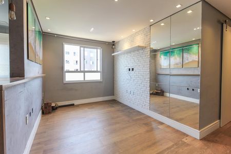 Apartamento para alugar com 45m², 2 quartos e 1 vaga Apartamento para alugar com 45m², 2 quartos e 1 vagaSala