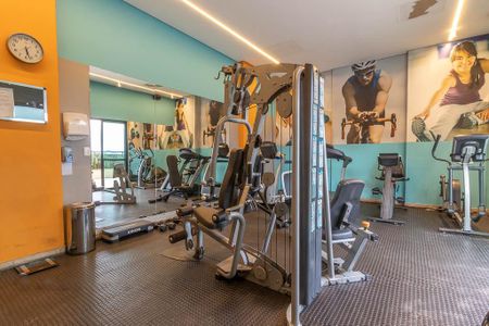 Apartamento à venda com 134m², 4 quartos e 3 vagas Apartamento à venda com 134m², 4 quartos e 3 vagasÁrea comum - Academia