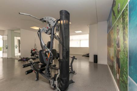 Apartamento à venda com 134m², 4 quartos e 3 vagas Apartamento à venda com 134m², 4 quartos e 3 vagasÁrea comum - Academia
