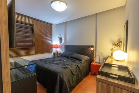 Apartamento à venda com 134m², 4 quartos e 3 vagas Apartamento à venda com 134m², 4 quartos e 3 vagasQuarto