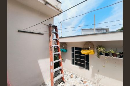 Casa à venda com 150m², 2 quartos e 1 vaga Casa à venda com 150m², 2 quartos e 1 vagaQuintal