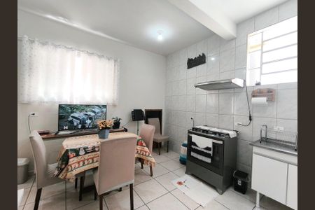 Casa à venda com 150m², 2 quartos e 1 vaga Casa à venda com 150m², 2 quartos e 1 vagaCozinha